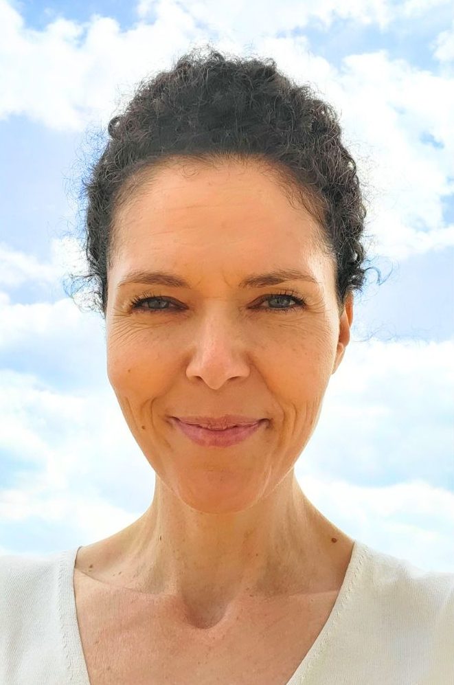 Öffne dich für Botschaften aus der geistigen Welt und präzise Klarheit! Nutze meine intuitive Gabe für deinen Seelenweg Kira Tarotkarten Channeling Kartenlegungen Tarot Channel-Medium YouTube Spiritualität Tarot Kartenlegen Astrologie Sternzeichen